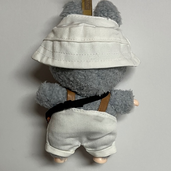 Designer Overalls Bucket Hat Bag 3 Piece Outfit For Labubu White - Picture 4 of 13